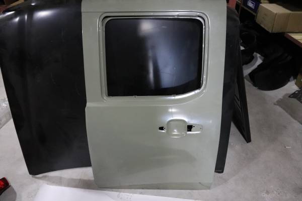 FORD RANGER 2.2 TDCİ ÇIKMA PARÇA  2007-2011 SIFIR ARKA SOL KAPI.